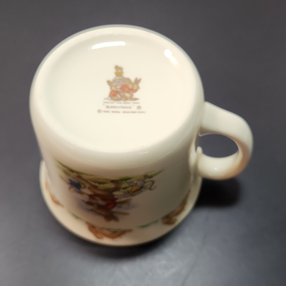 Bunnykins Breakfast Trio - Plate, Bowl, Cup (different patterns) - Picture 13 of 14